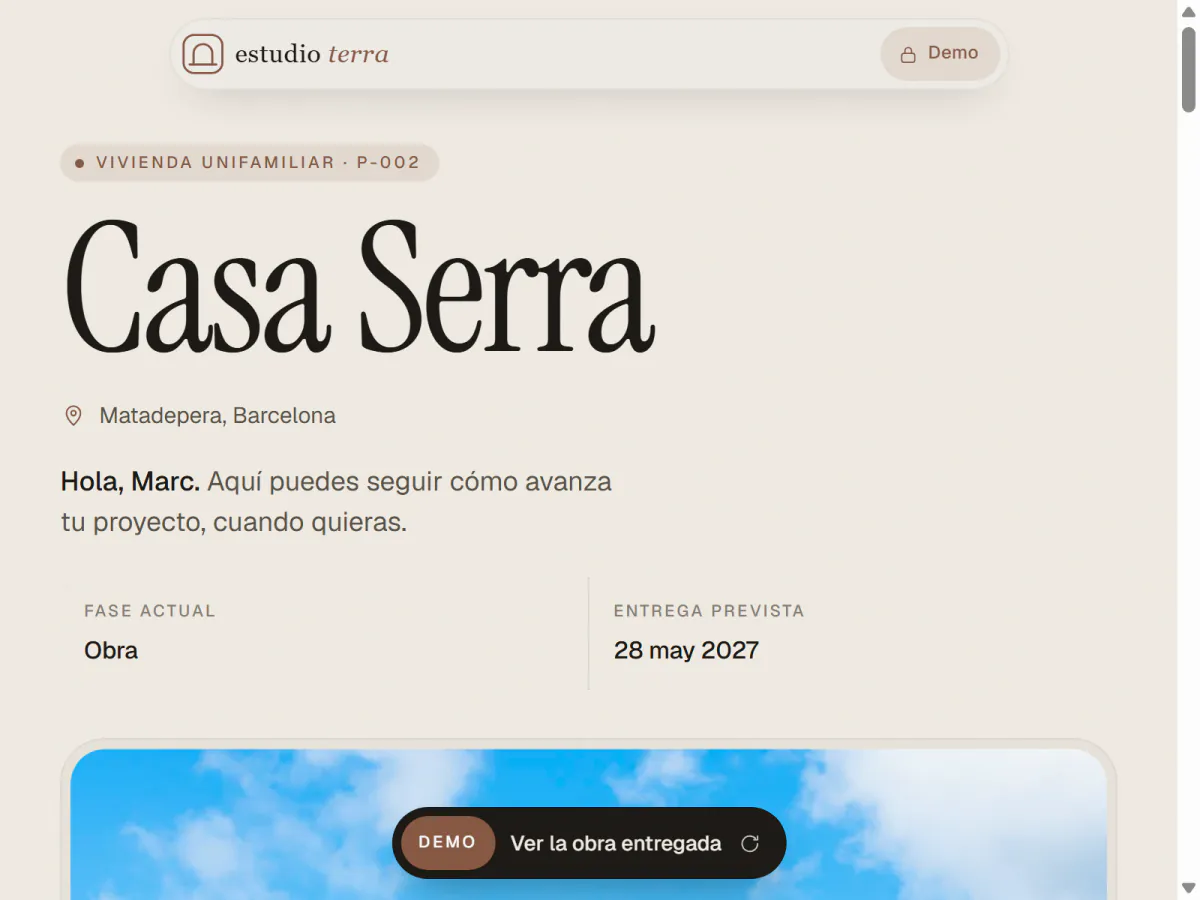 Portada del portal de cliente de un proyecto de ejemplo con la fase actual y la fecha de entrega. Demo